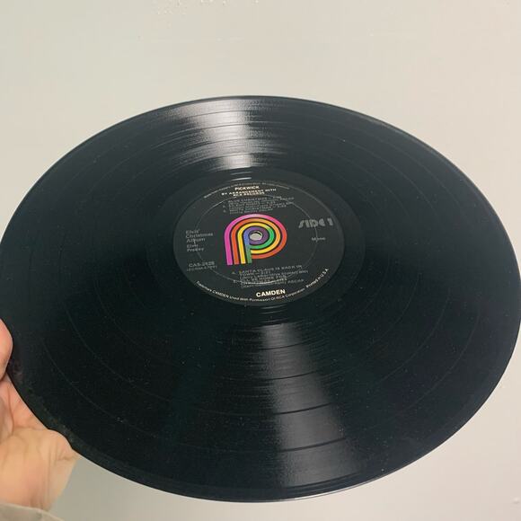 Elvis Christmas Album Vinyl Record 1970 RCA Records - Picture 4 of 6